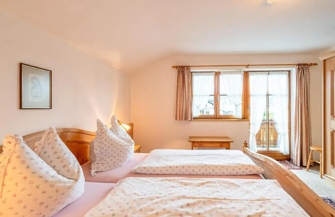 Haus Starlet-1